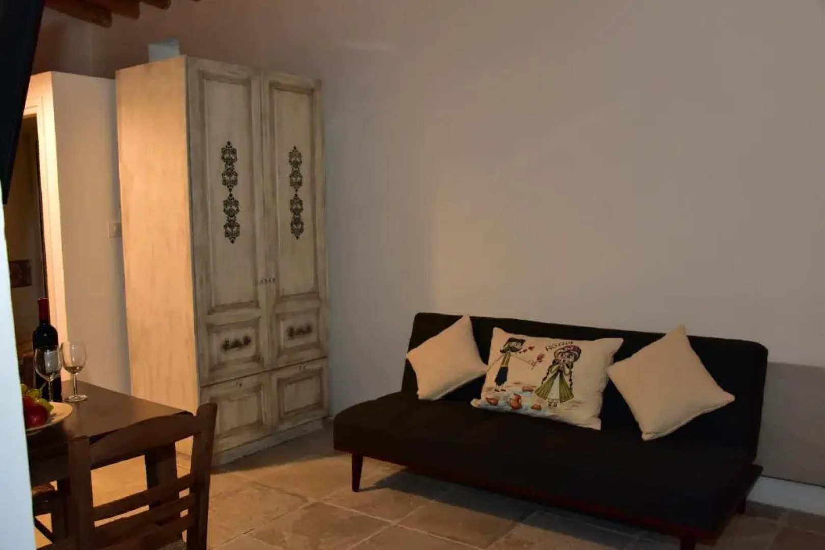 Athieno - Αθηαινώ