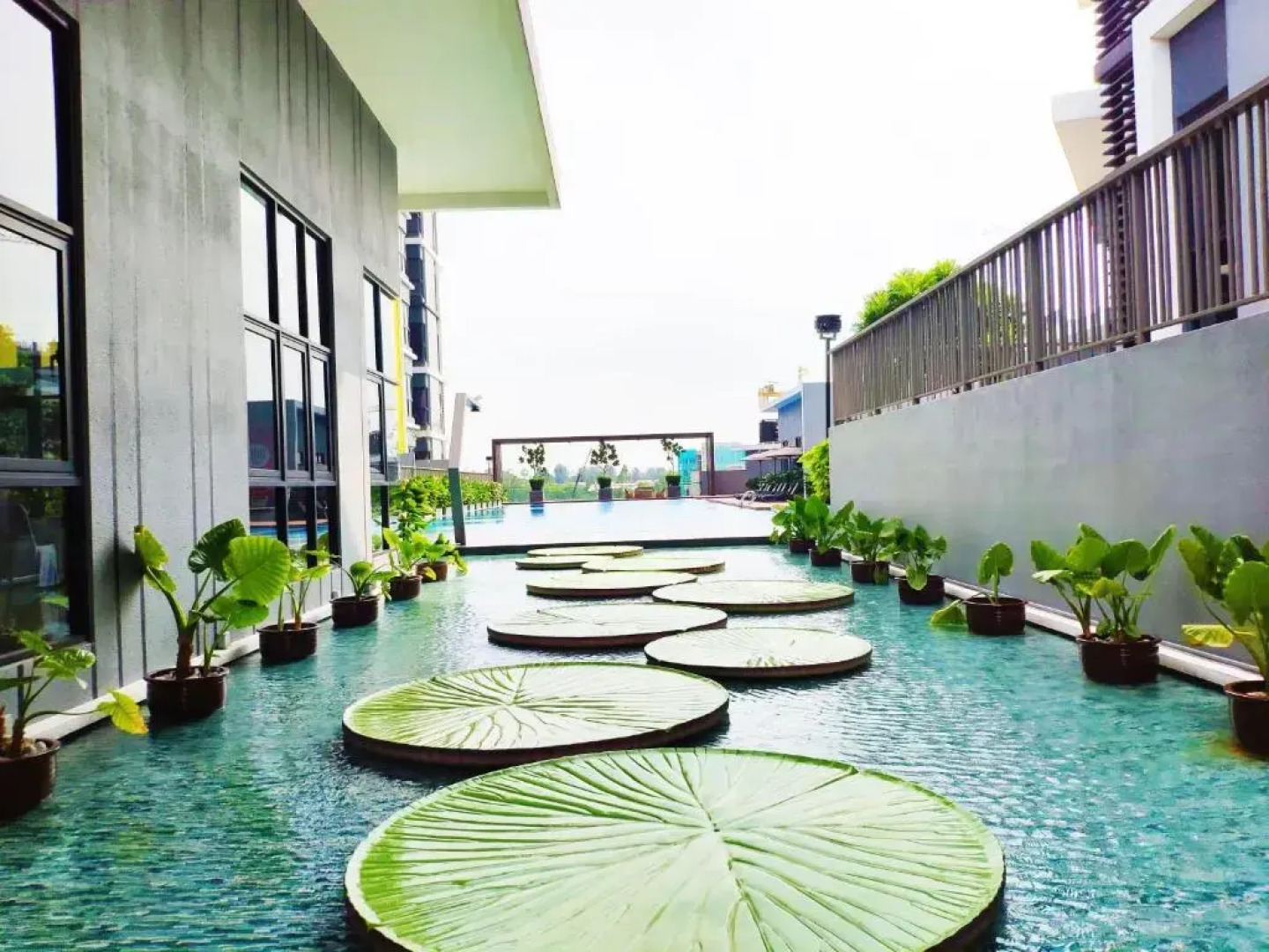 Le Pavilion by R&R, 5pax, 5 mins to Setiawalk