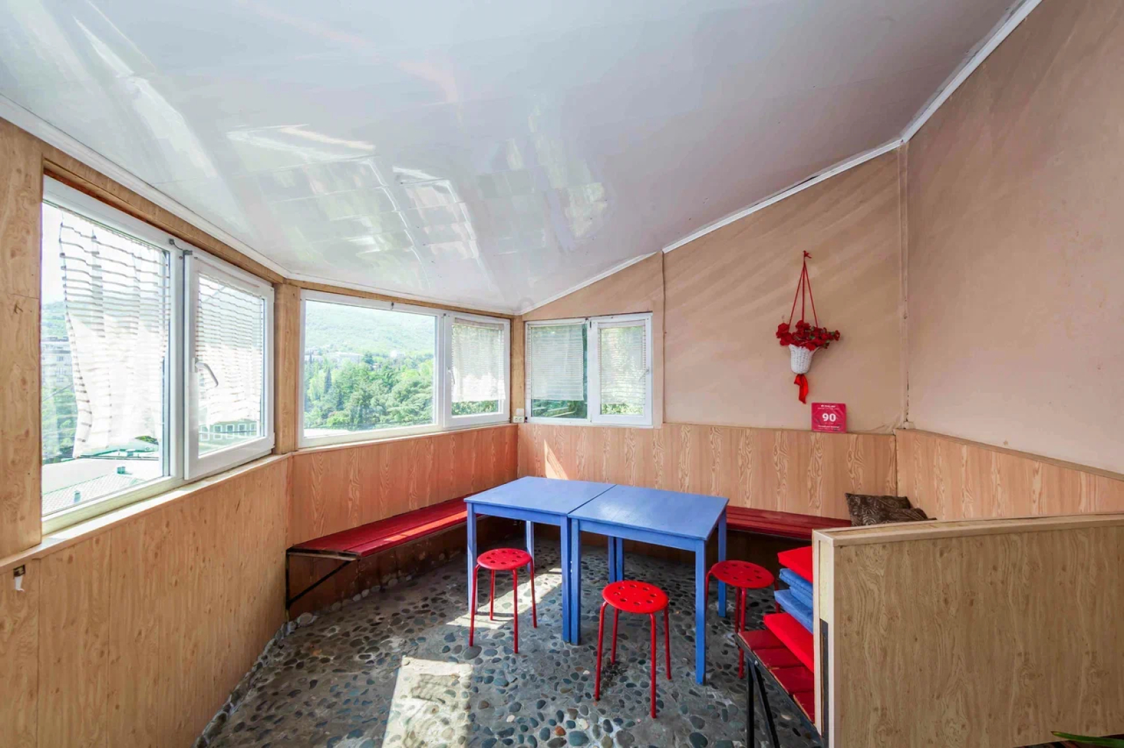 Economy Hotel Lastochka