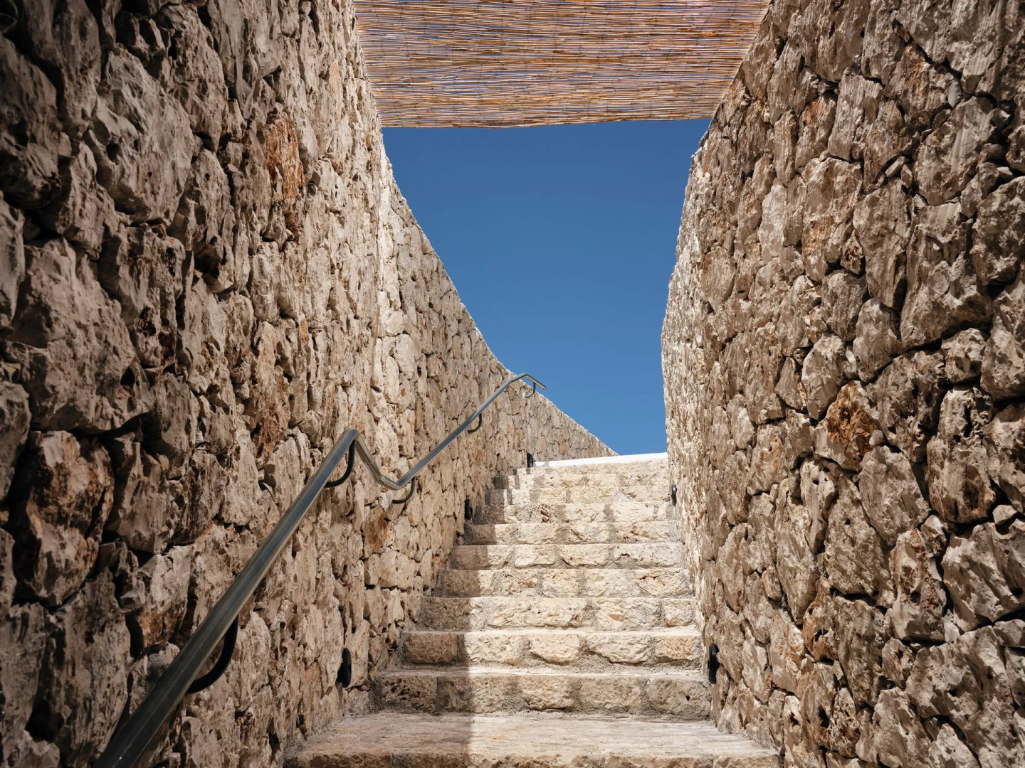 Emerald Villas & Suites