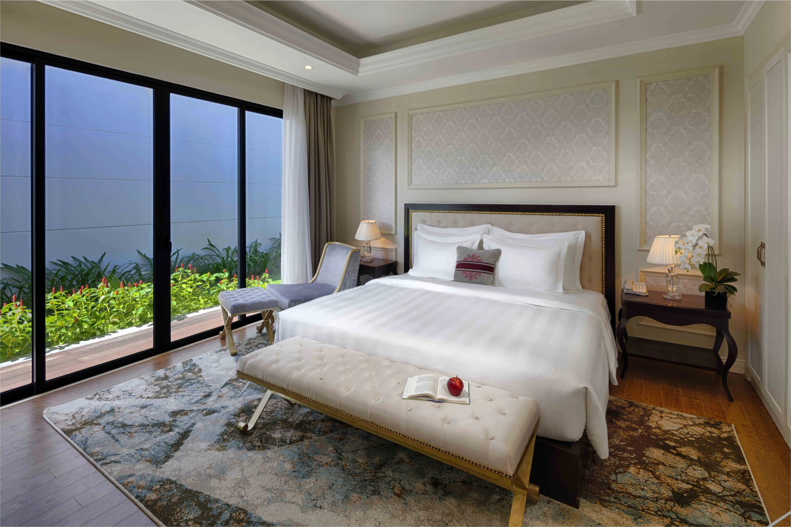 Nha Trang Marriott Resort & Spa, Hon Tre Island