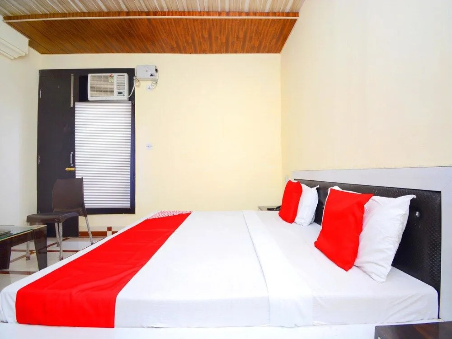 OYO 37902 Kaler Regency