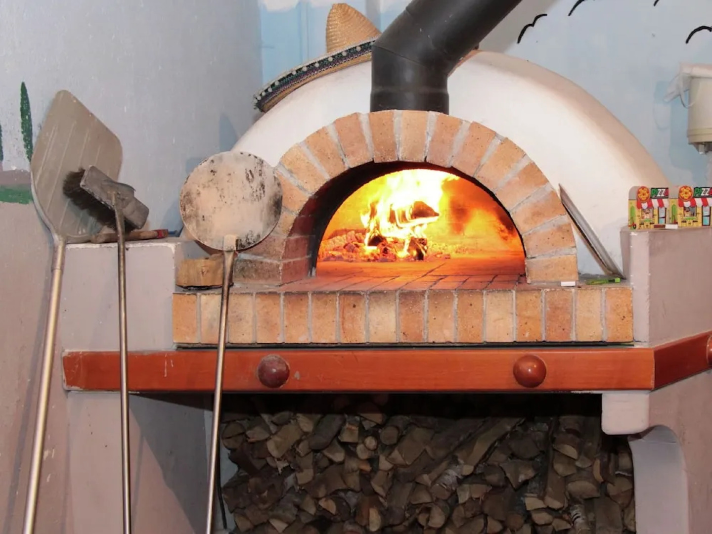 Snug Mobile Home in Januv Dul Bohemian With Pool