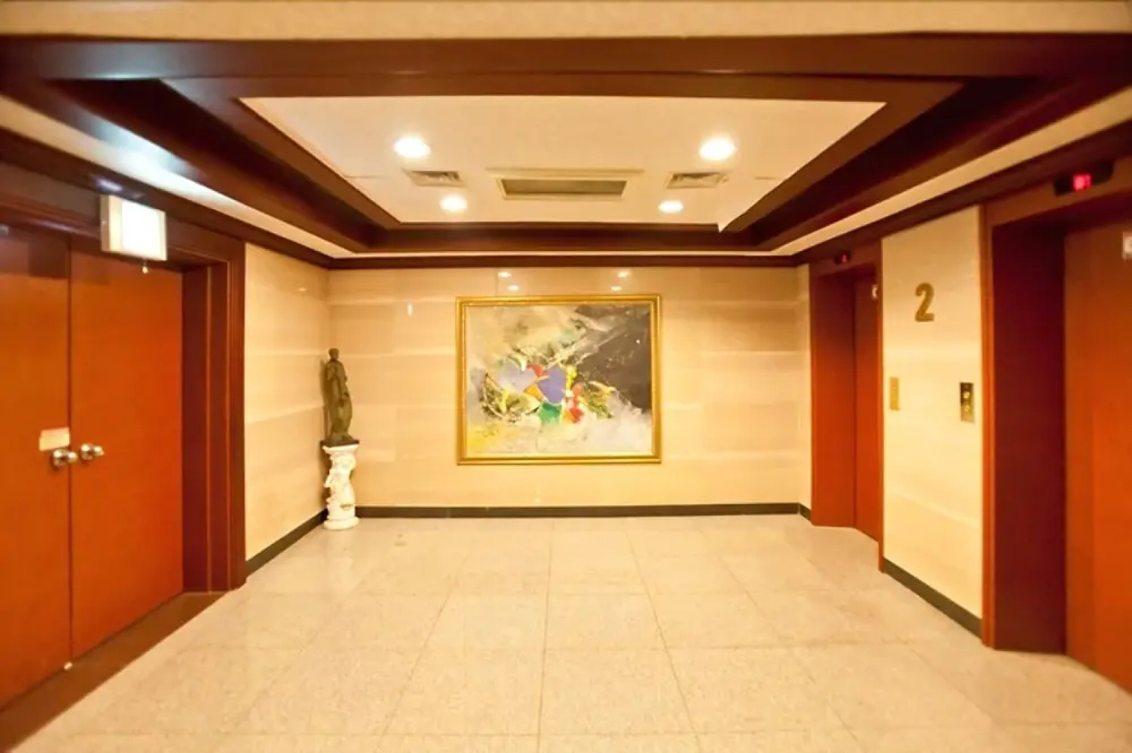 Gunsan Riverhill Hotel