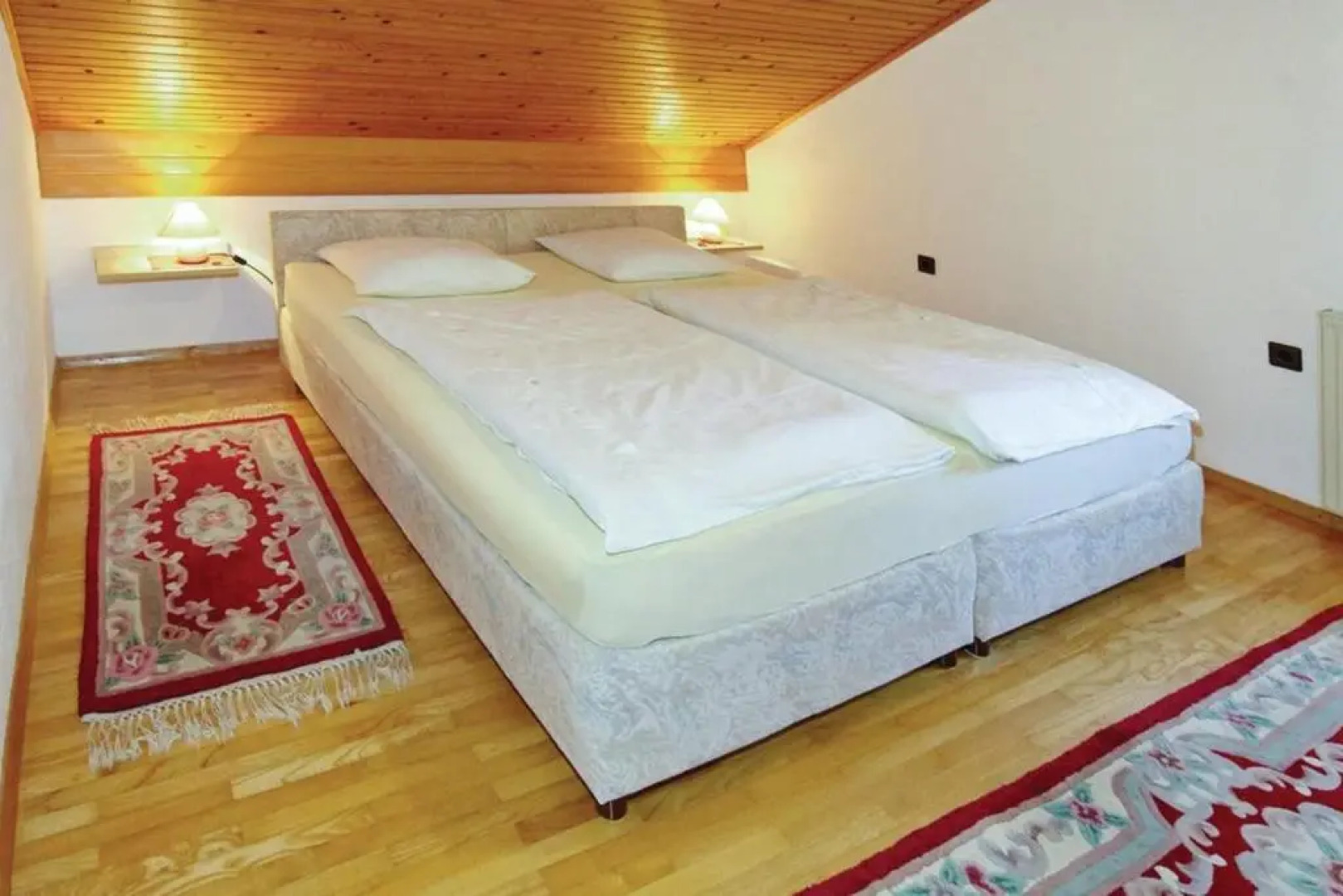 House Mavko Near Lake Cerknica