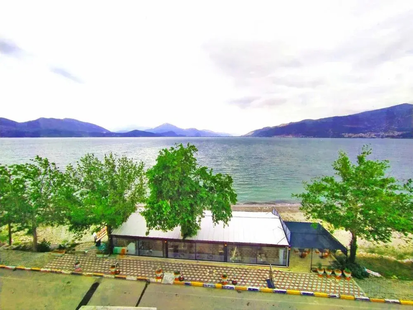 Kroisos Lake Resort Hotel