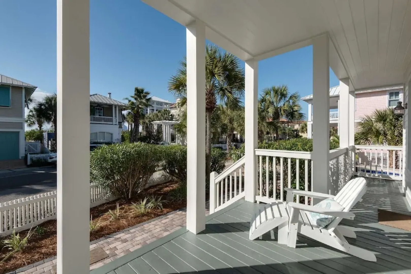 Rock Lobster 4 Bedroom Apartment