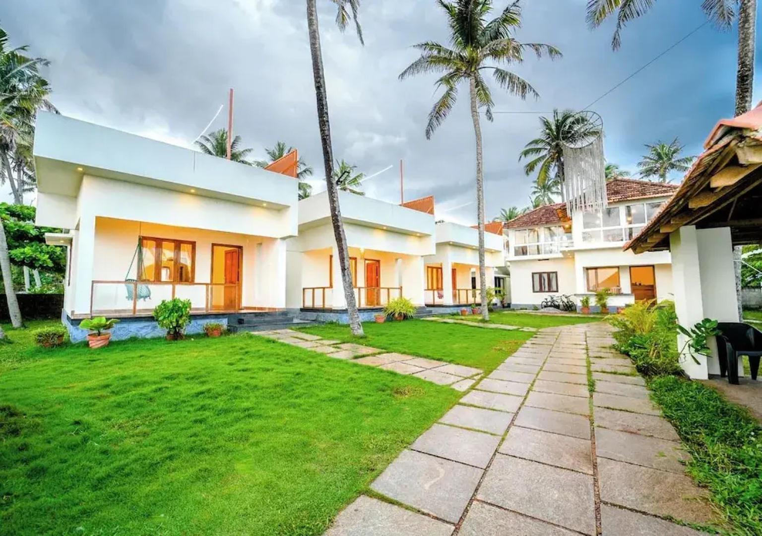 Solaris Beach View Resort by VOYE HOMES