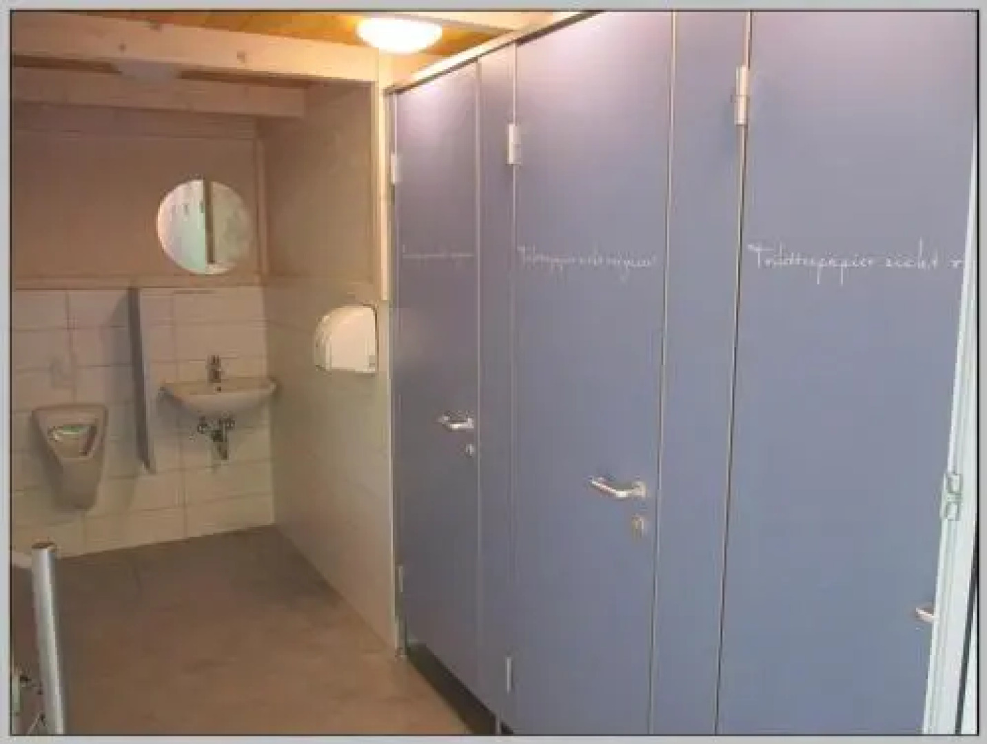 Ddr Wohnwagen Direkt Am Strand