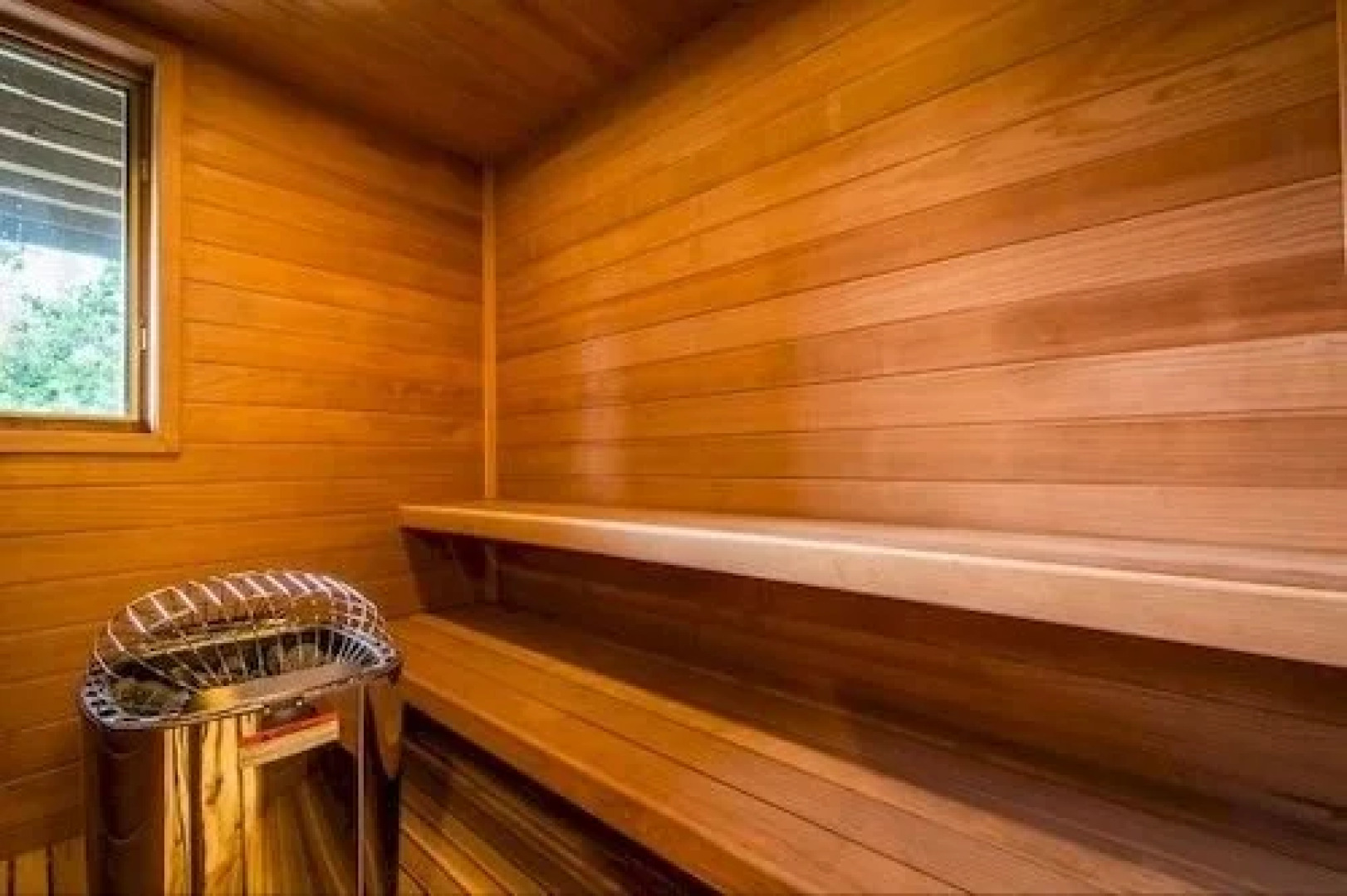 Pinnacle by Lespri Management