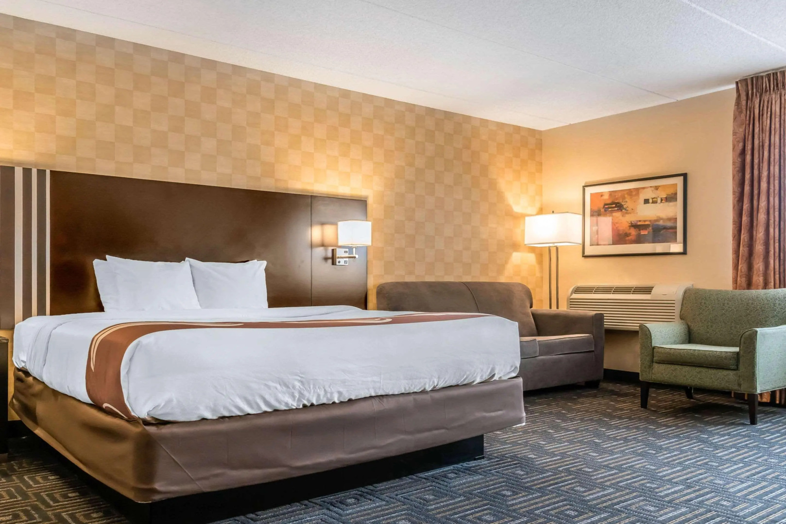 Quality Inn & Suites Mall of America - MSP Airport