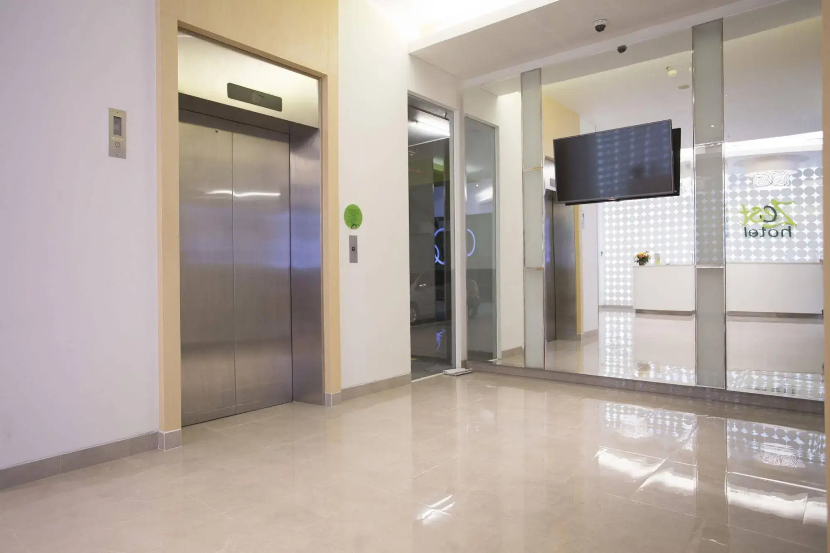 Zest Jemursari by Swiss-Belhotel International