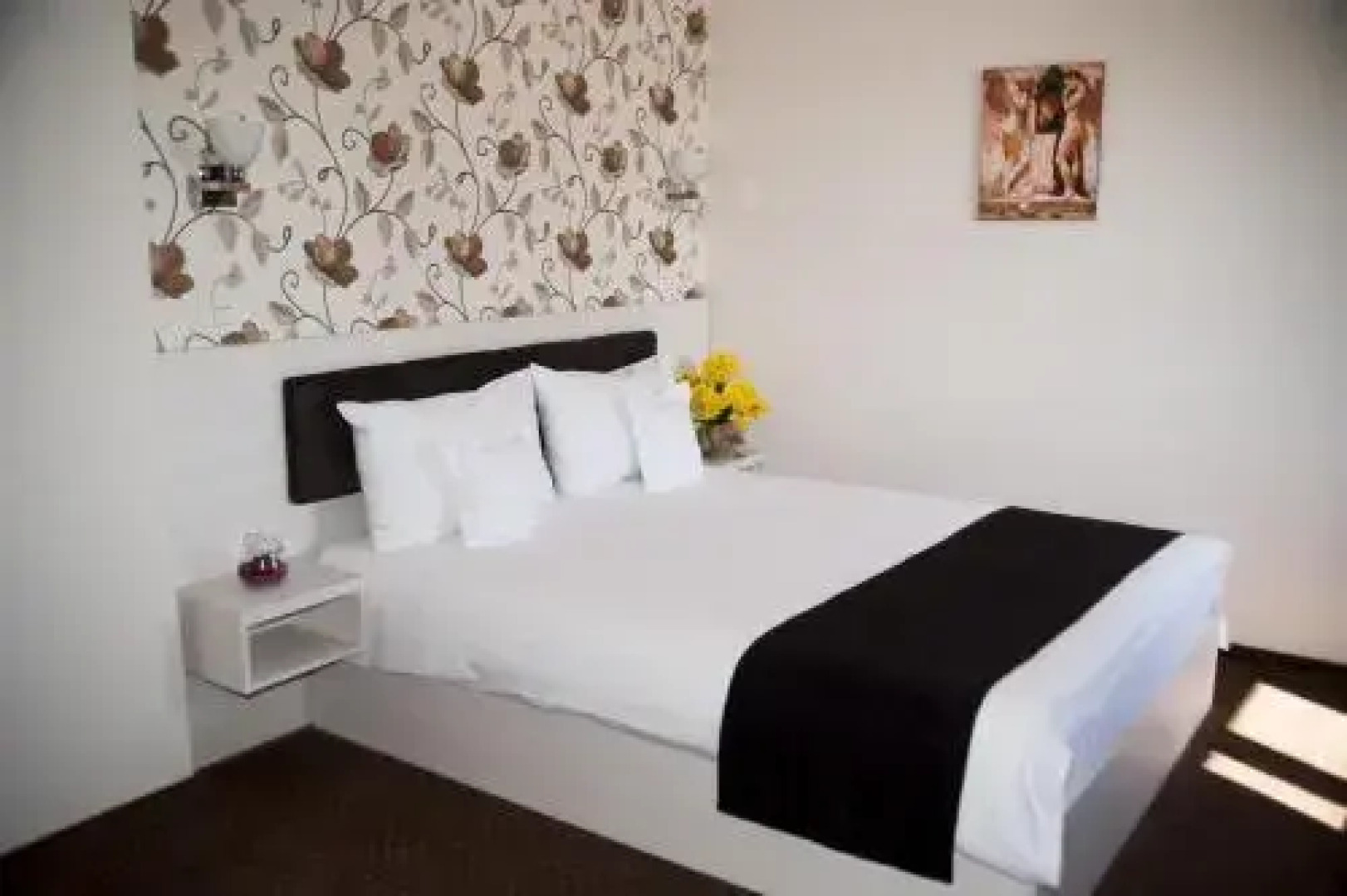 West Plaza Residence