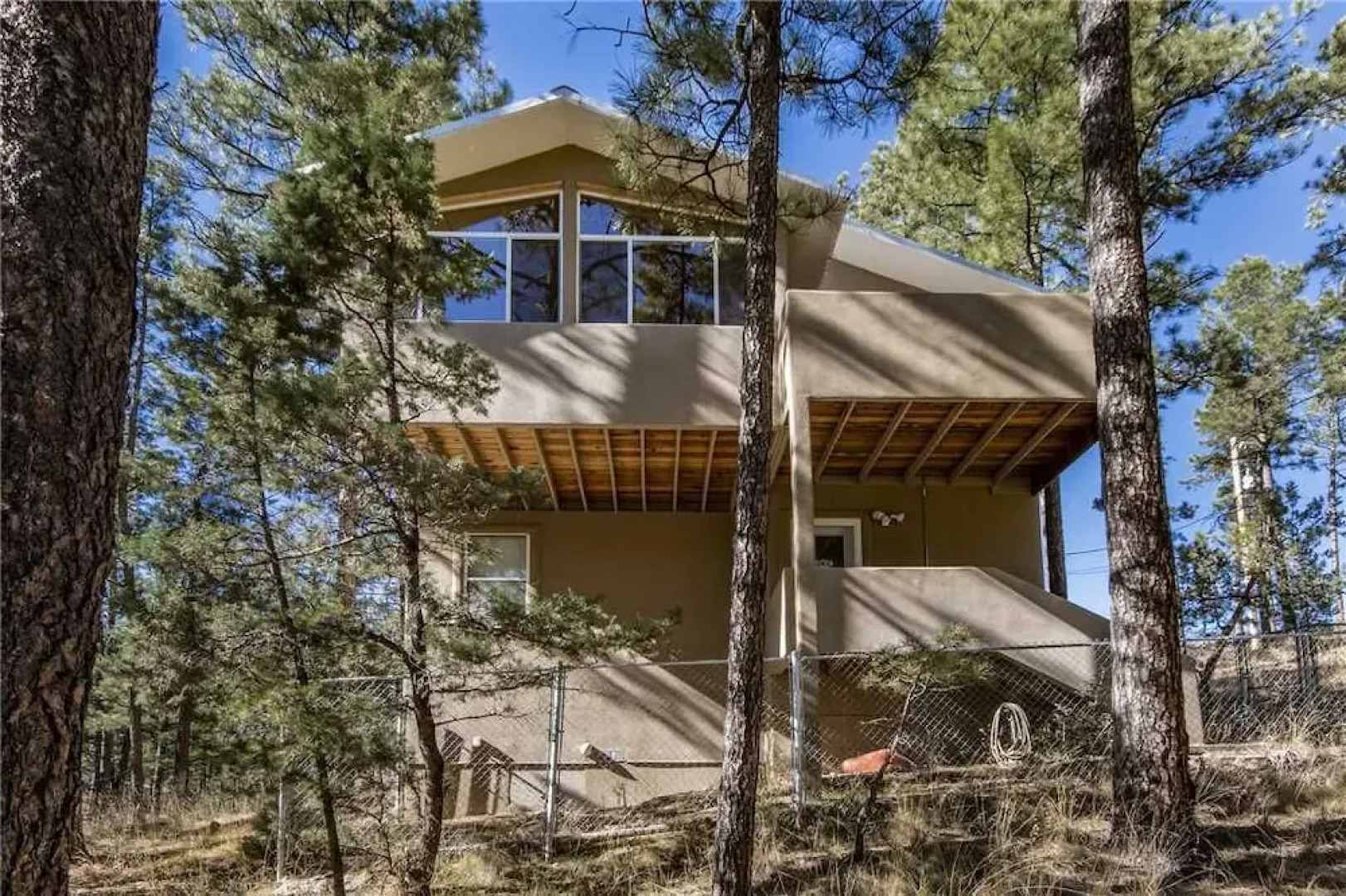 Treetop - Two Bedroom Cabin