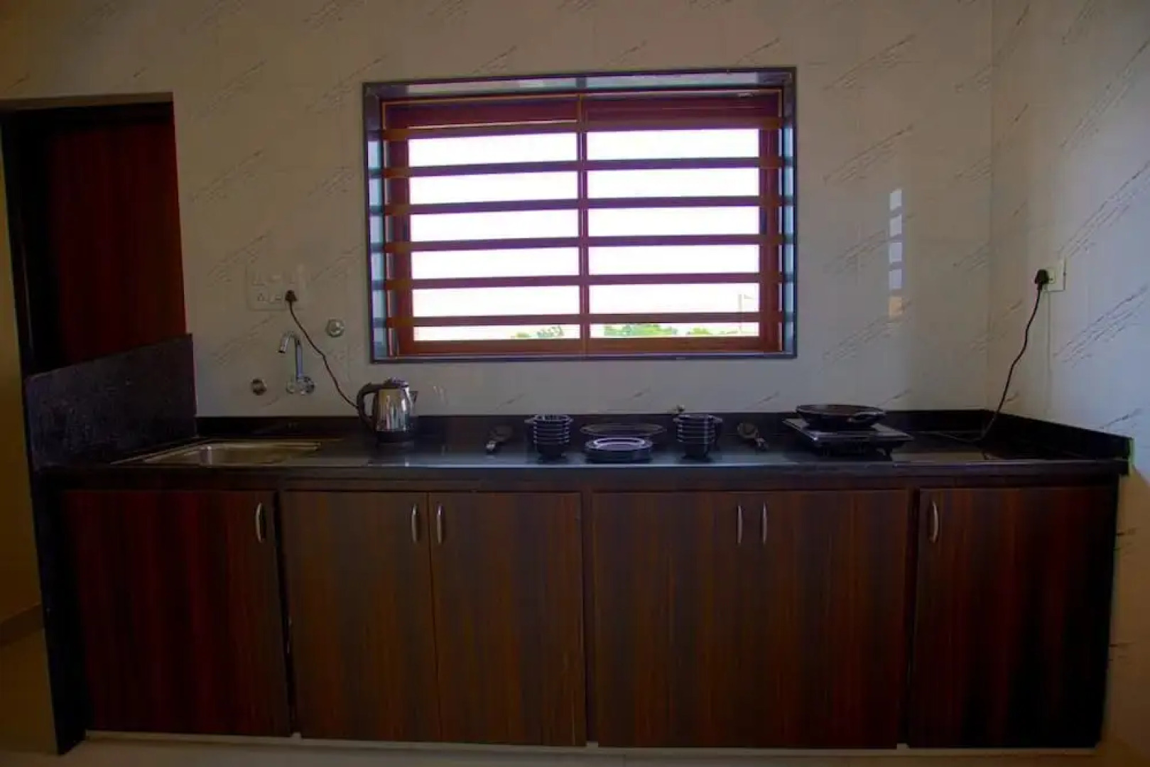 Daze Off Studio House