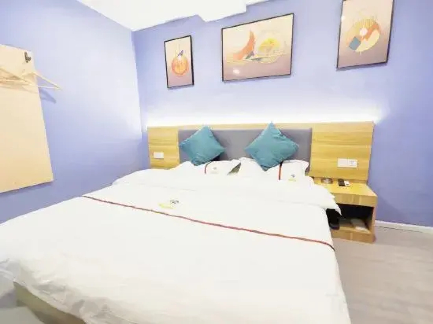 Lijiang Fengjing Inn