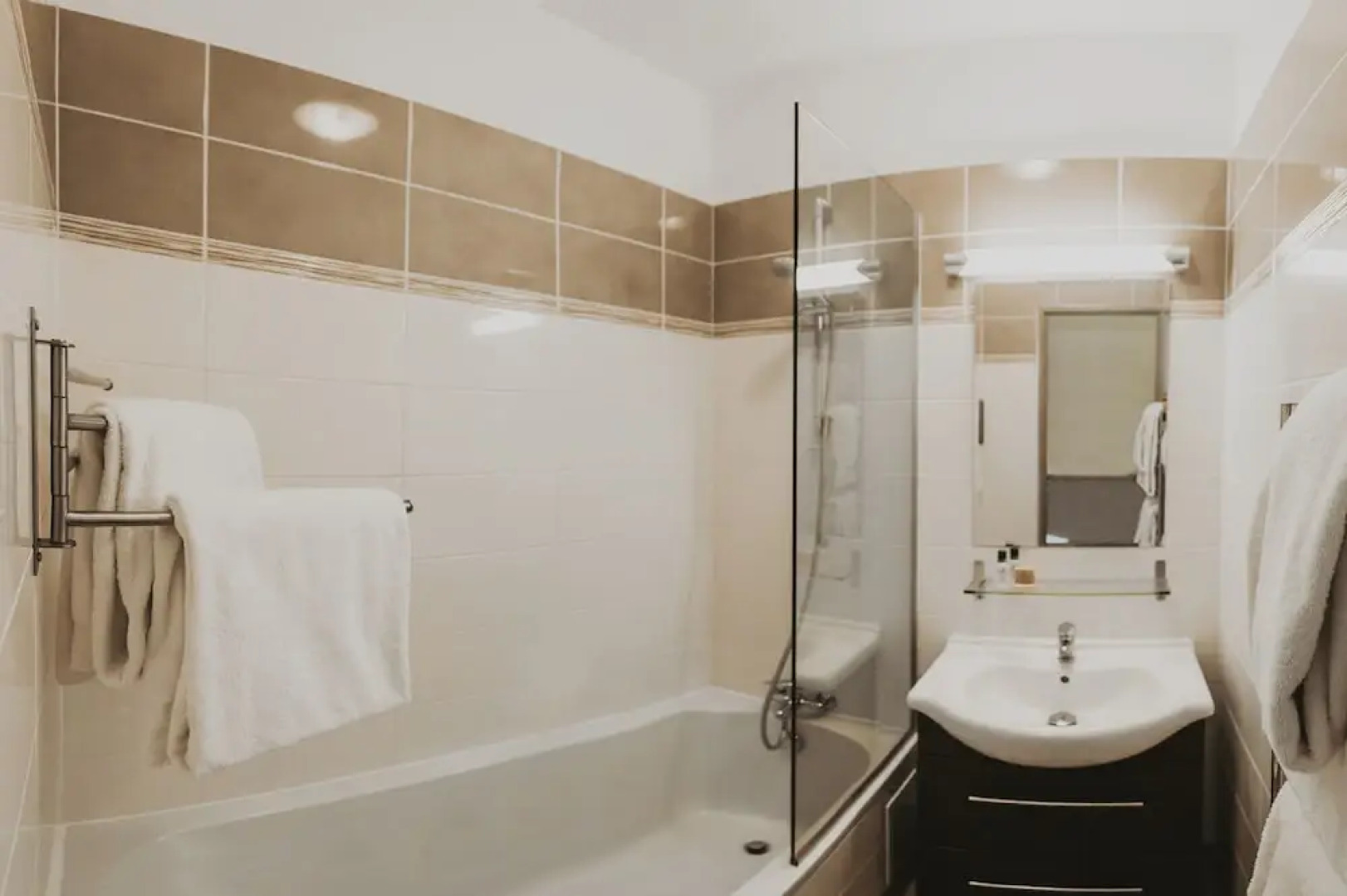 Hôtel Les Grangettes