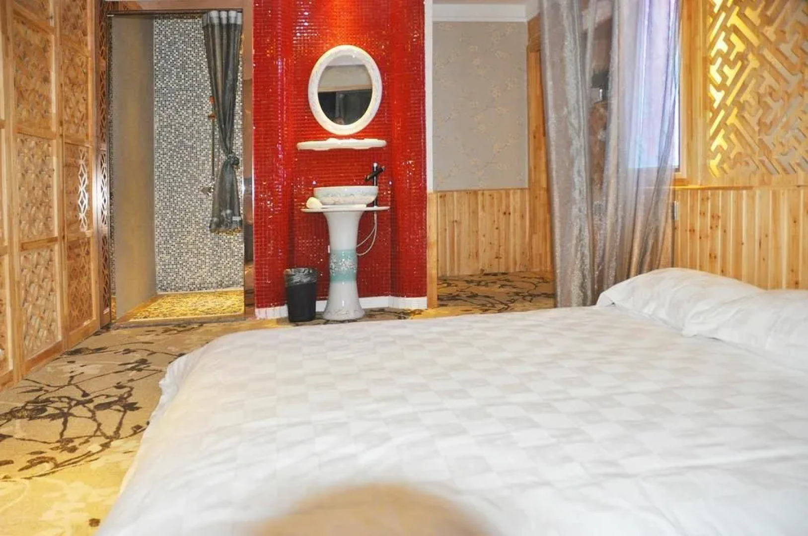 Yichang Xiangjiang No. 1 Hotel