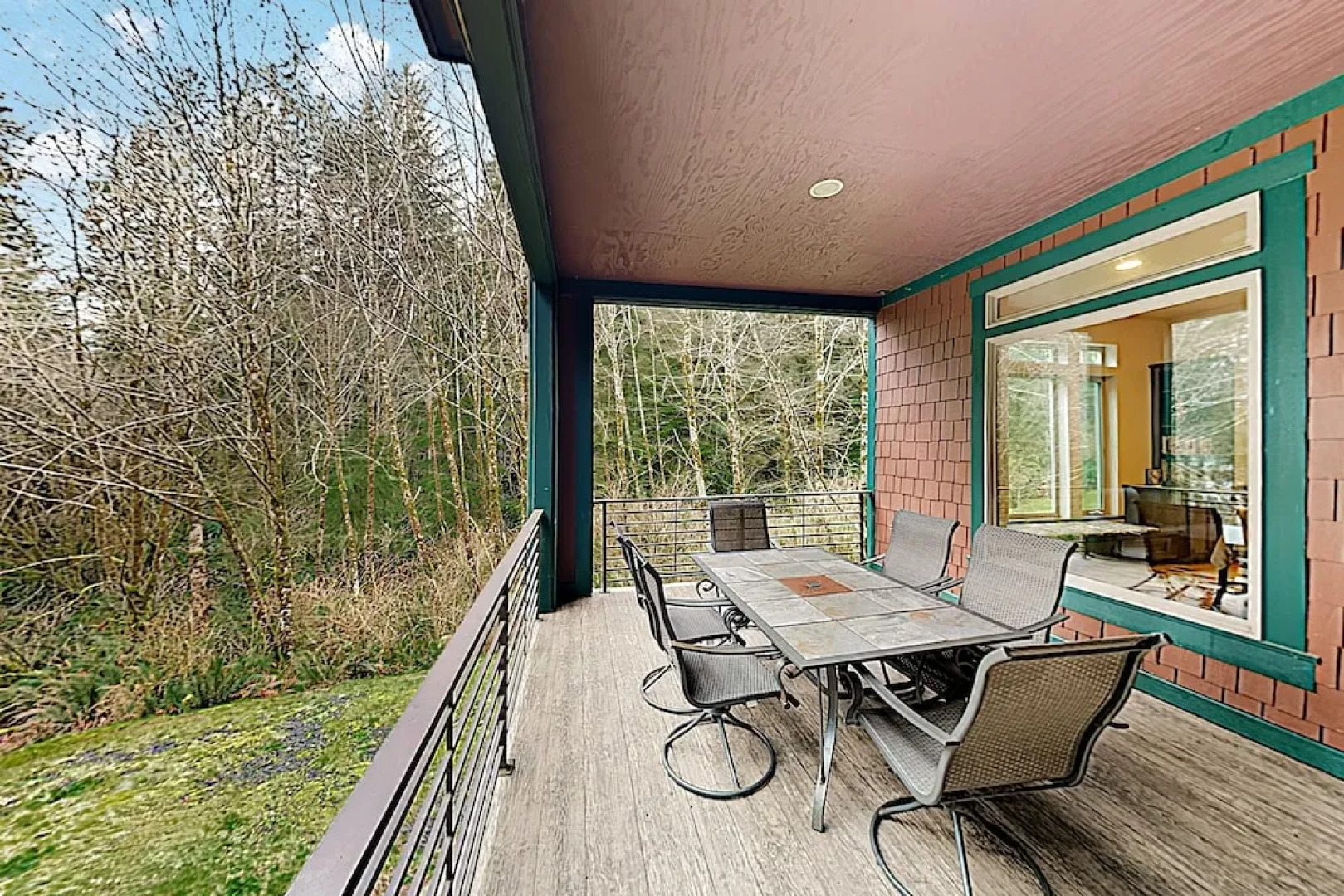 New Listing! Serenity Lake House On The Siltcoos 3 Bedroom Home