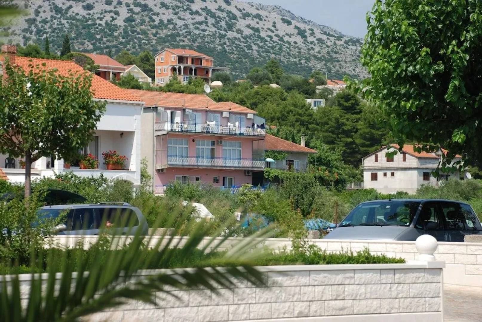 Lulak Studio Apartments