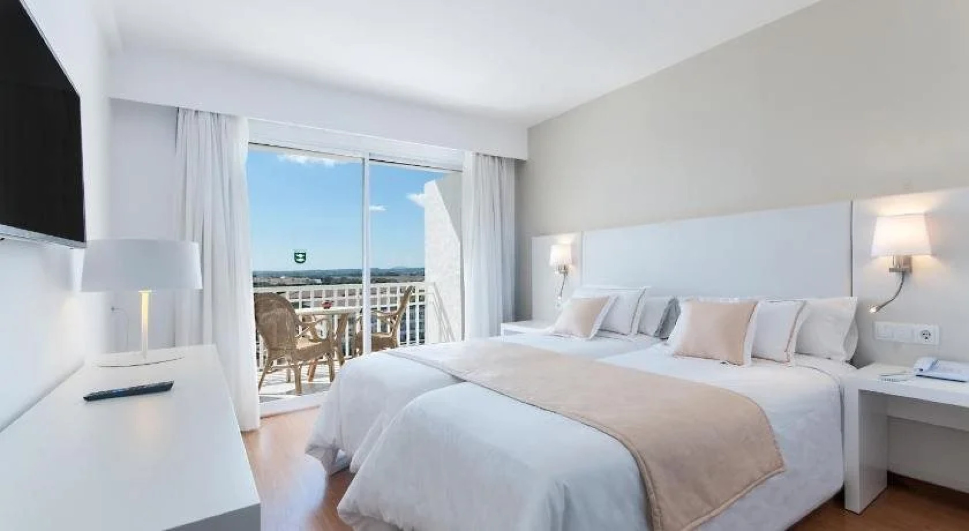 Playa Esperanza Resort