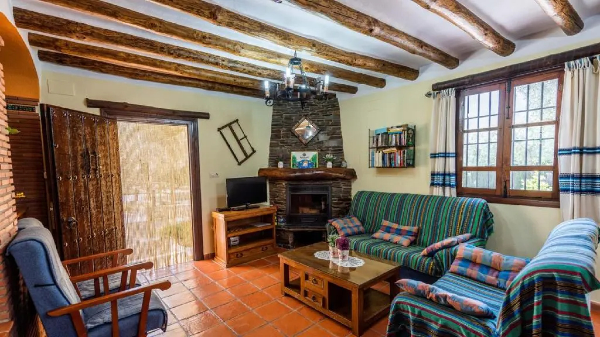 Nuestra Finca Rural Orgiva by Ruralidays