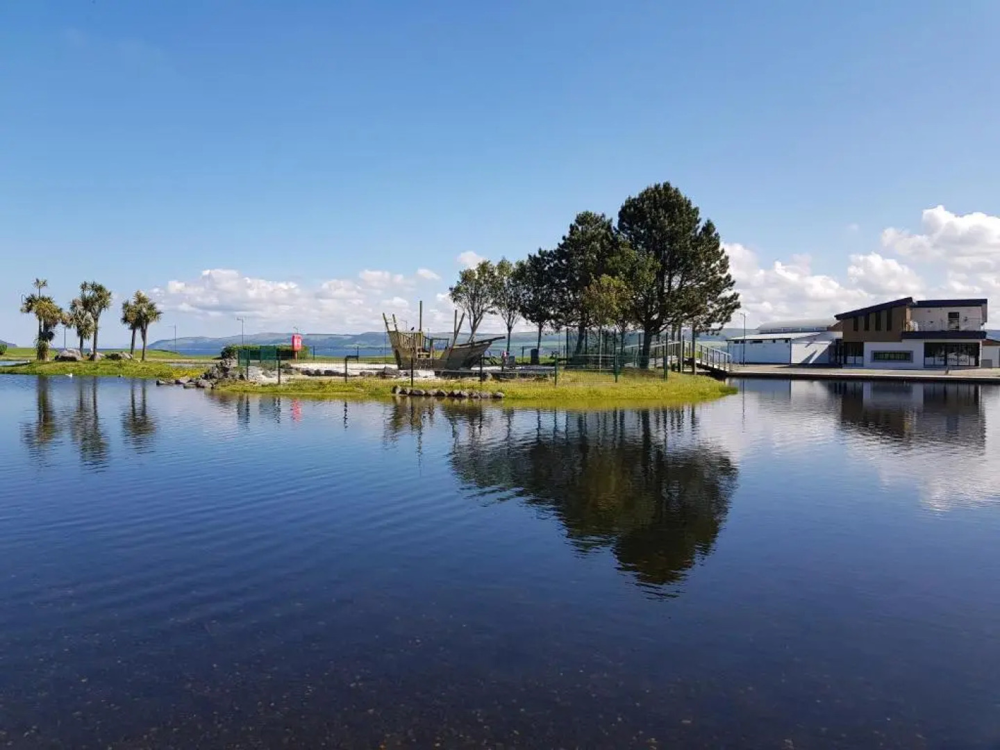 Apartment 2, Quay Head View