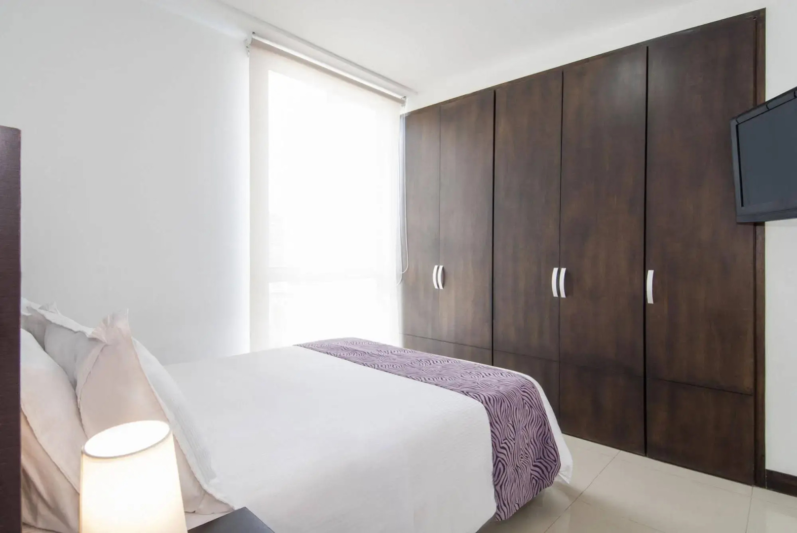 Travelers Atlantis Suites