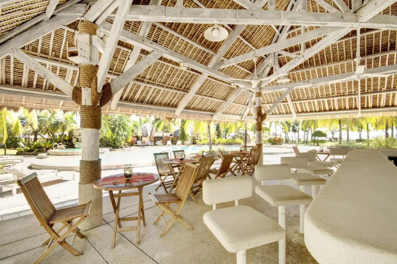 Sta. Monica Beach Club