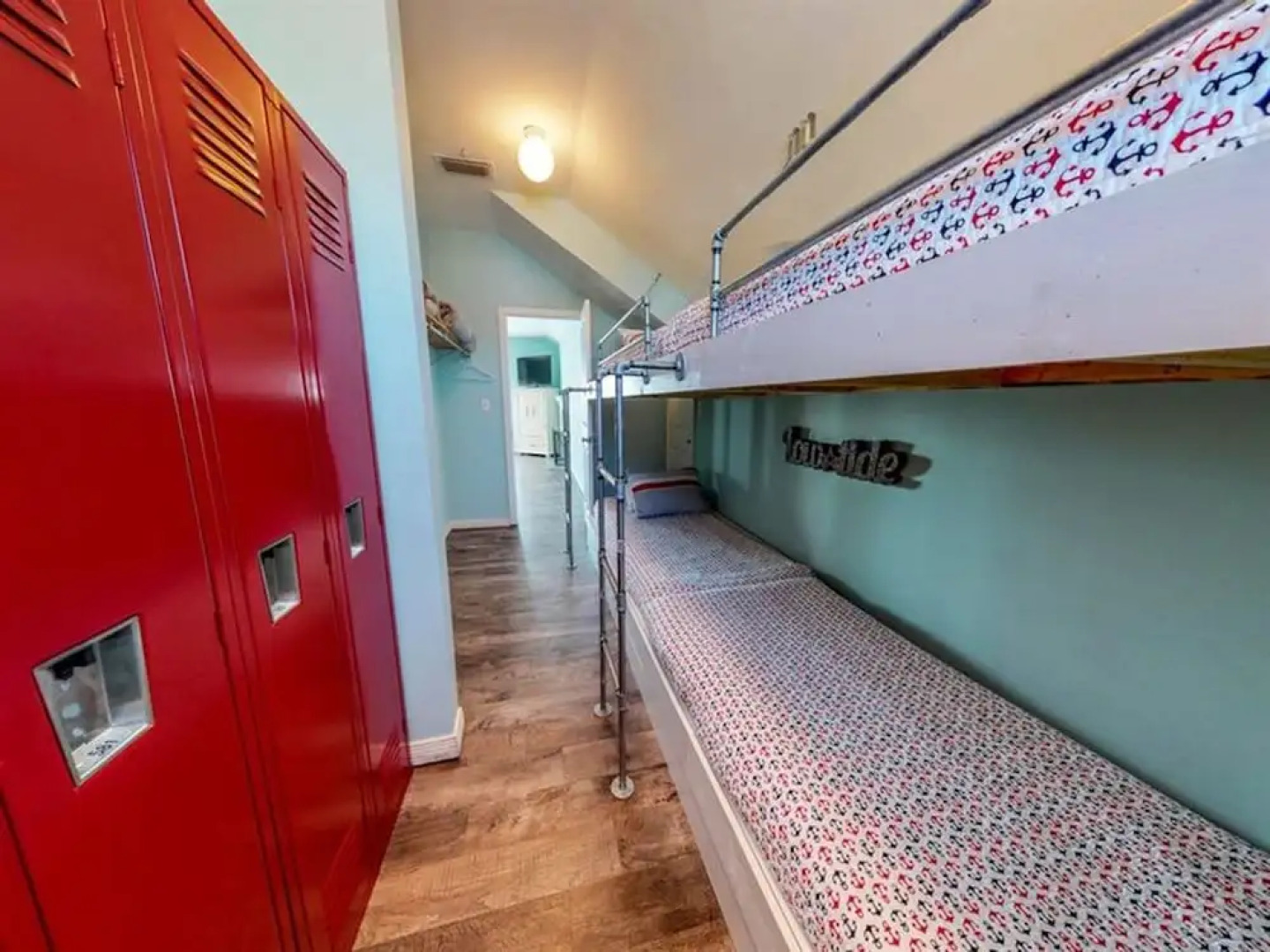 C-Glass by Meyer Vacation Rentals