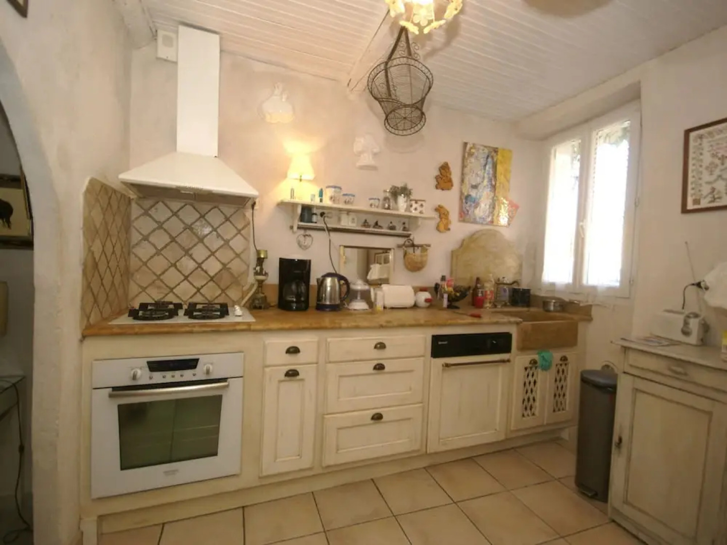 Quaint Holiday Home With Private Pool in Piolenc France