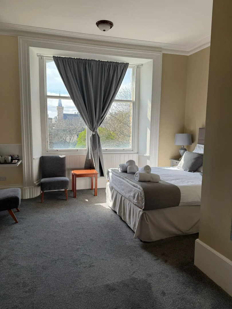 The Stromness Hotel by Paymán Club