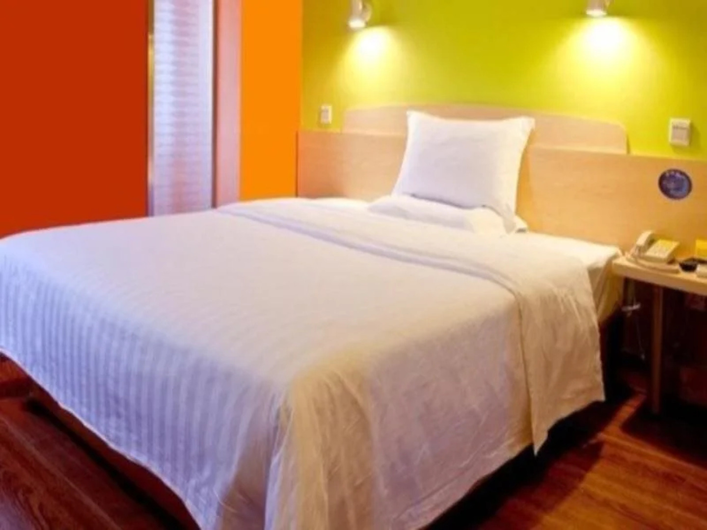 7 Days Inn Fangchenggang Taohuawan Plaza Branch