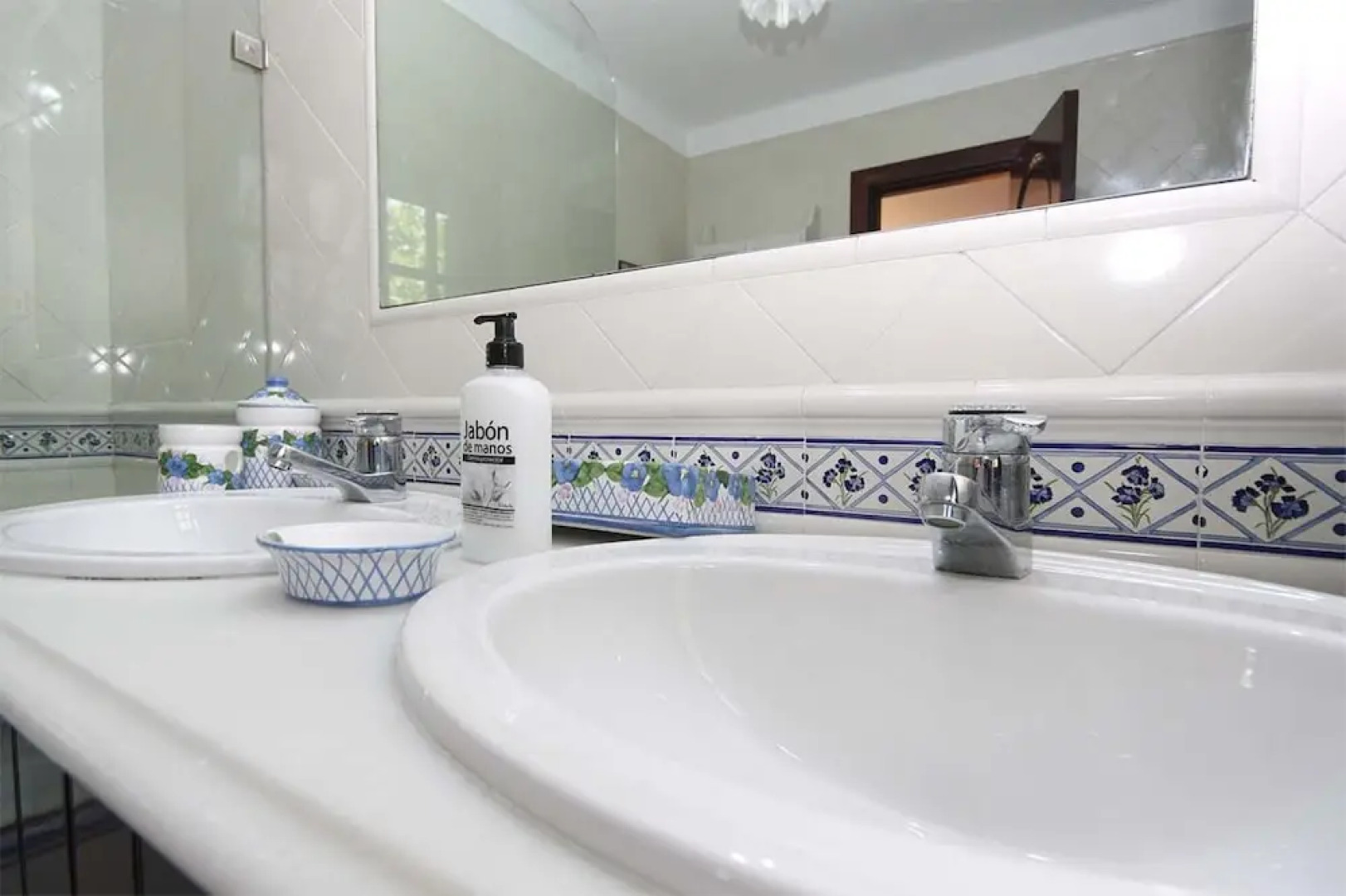 101630 -  House in Muros