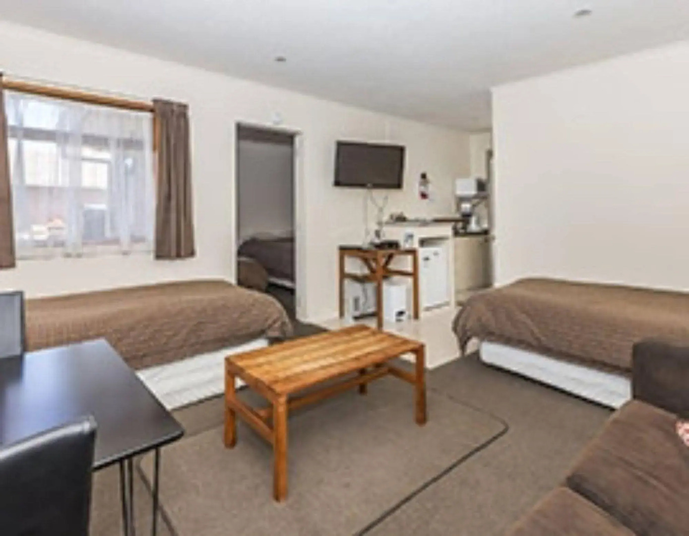 Foreshore Motor Lodge