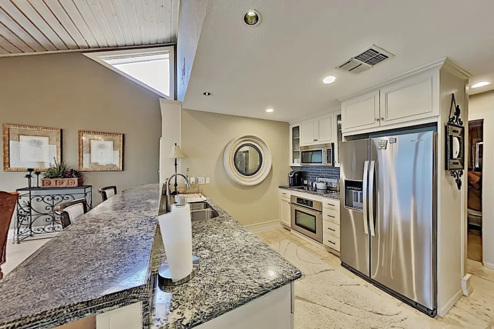 514 Harbor Drive Townhouse #8 3 Bedrooms 2 Bathrooms Townhouse