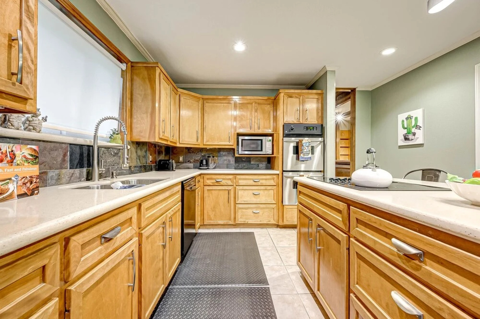 The Hideaway in El Lago, Home Gym, Rain Shower, King Bd, Sleeps 8, Space Center