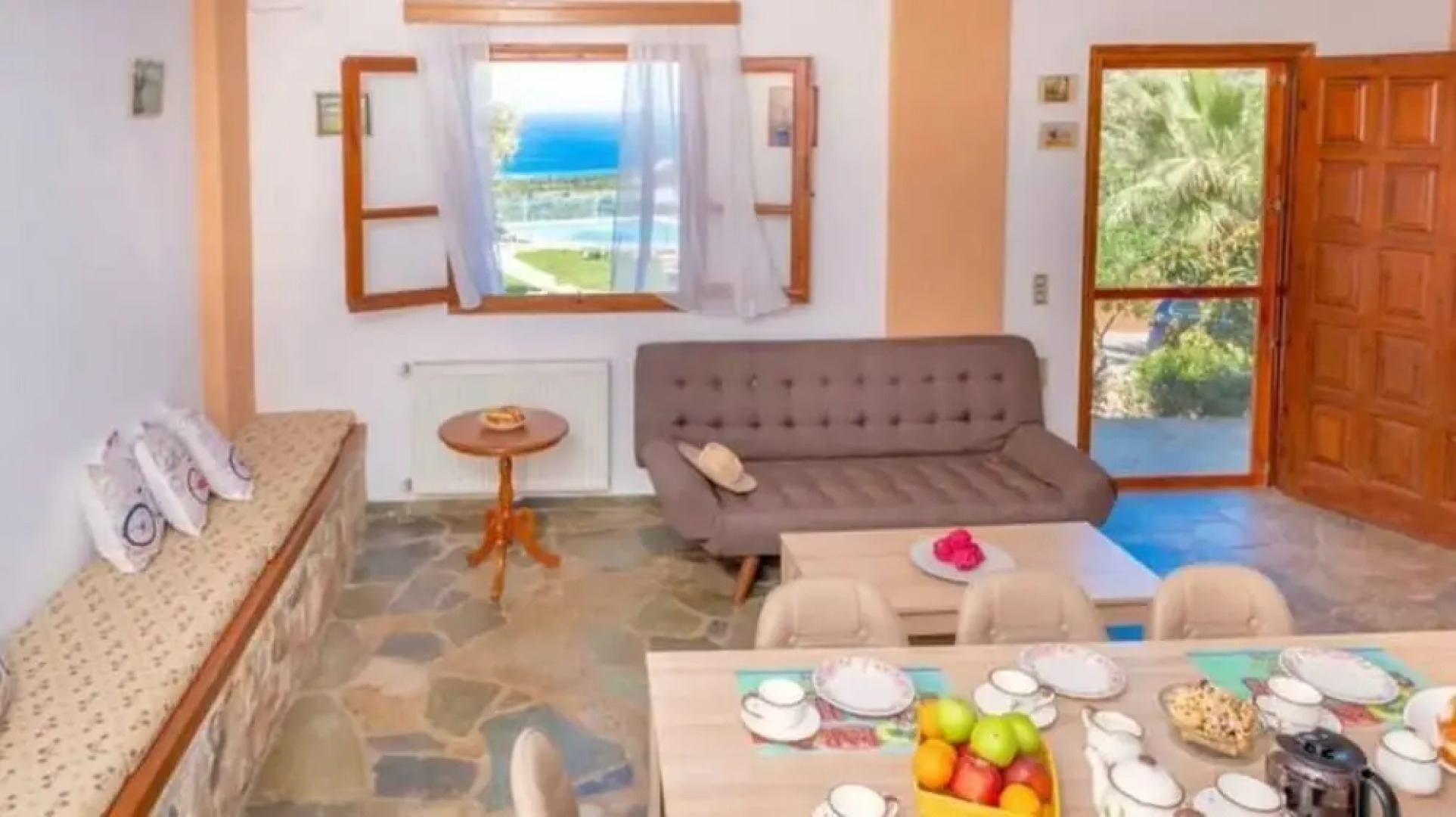 Luxurious Villa Kardi a Small Paradise