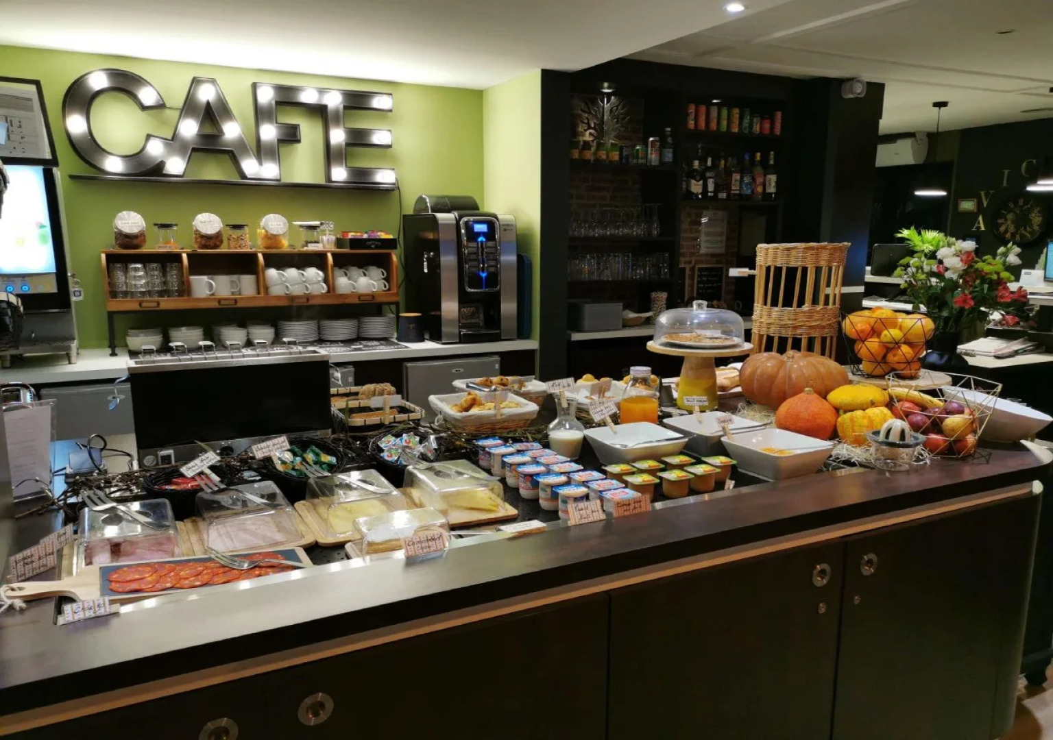 Kyriad Avignon Cap Sud