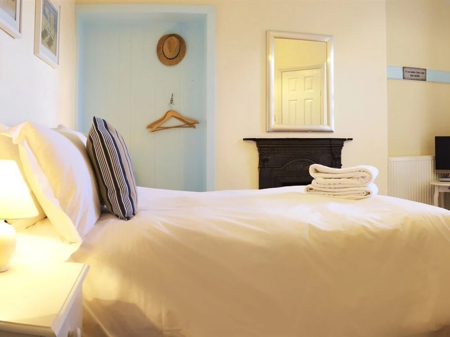 Abbots Leigh Bed & Breakfast