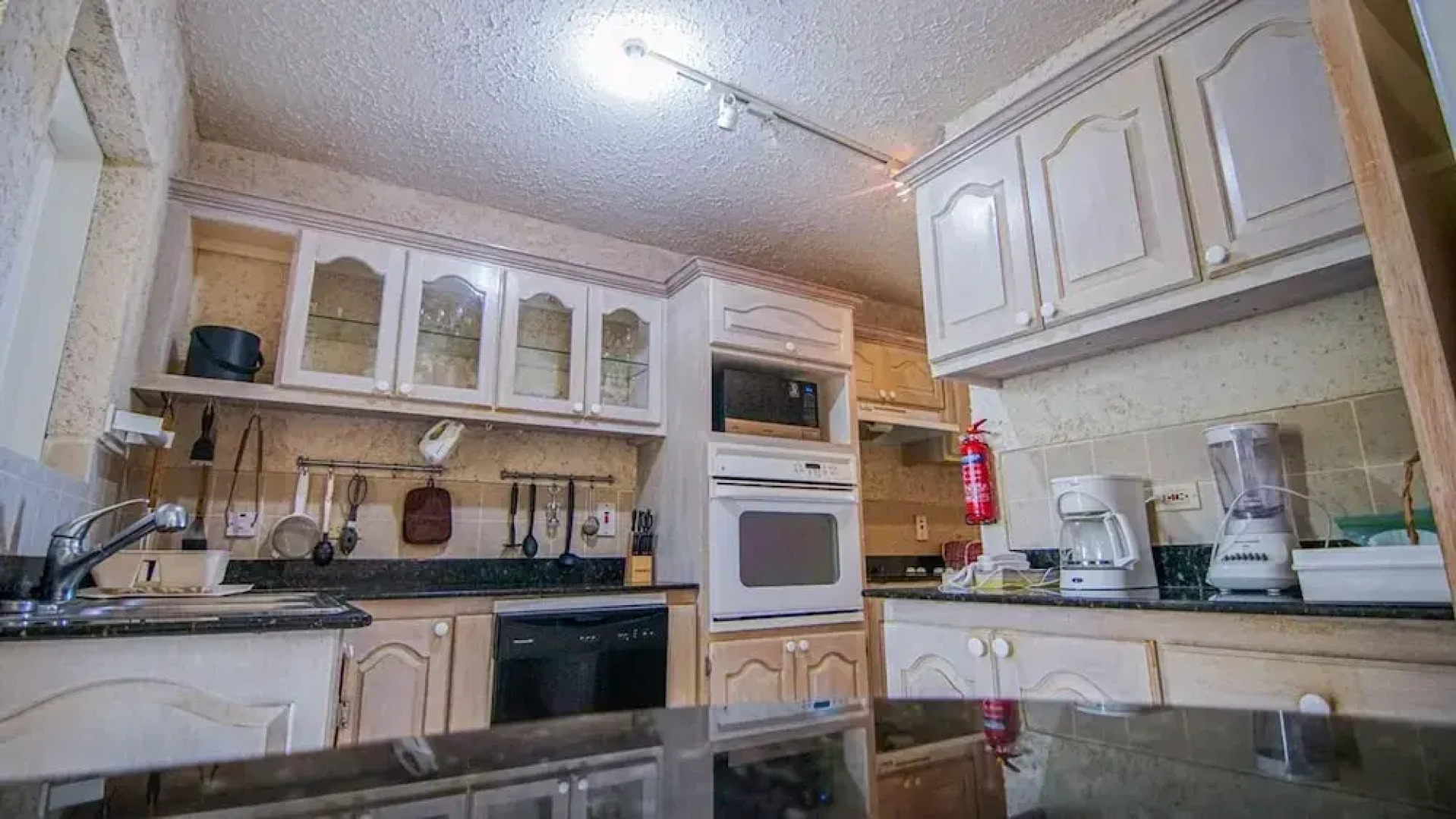 Sea Bliss Barbados -3 B R Villa w Staff