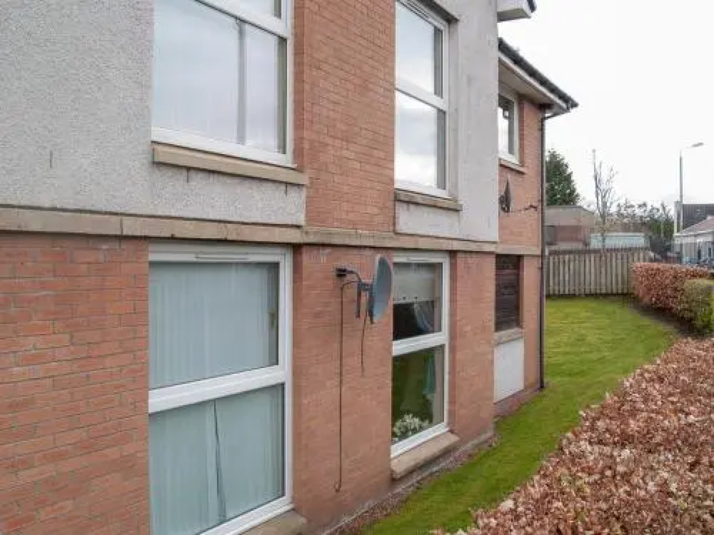 Hla - King Court Apartment 2