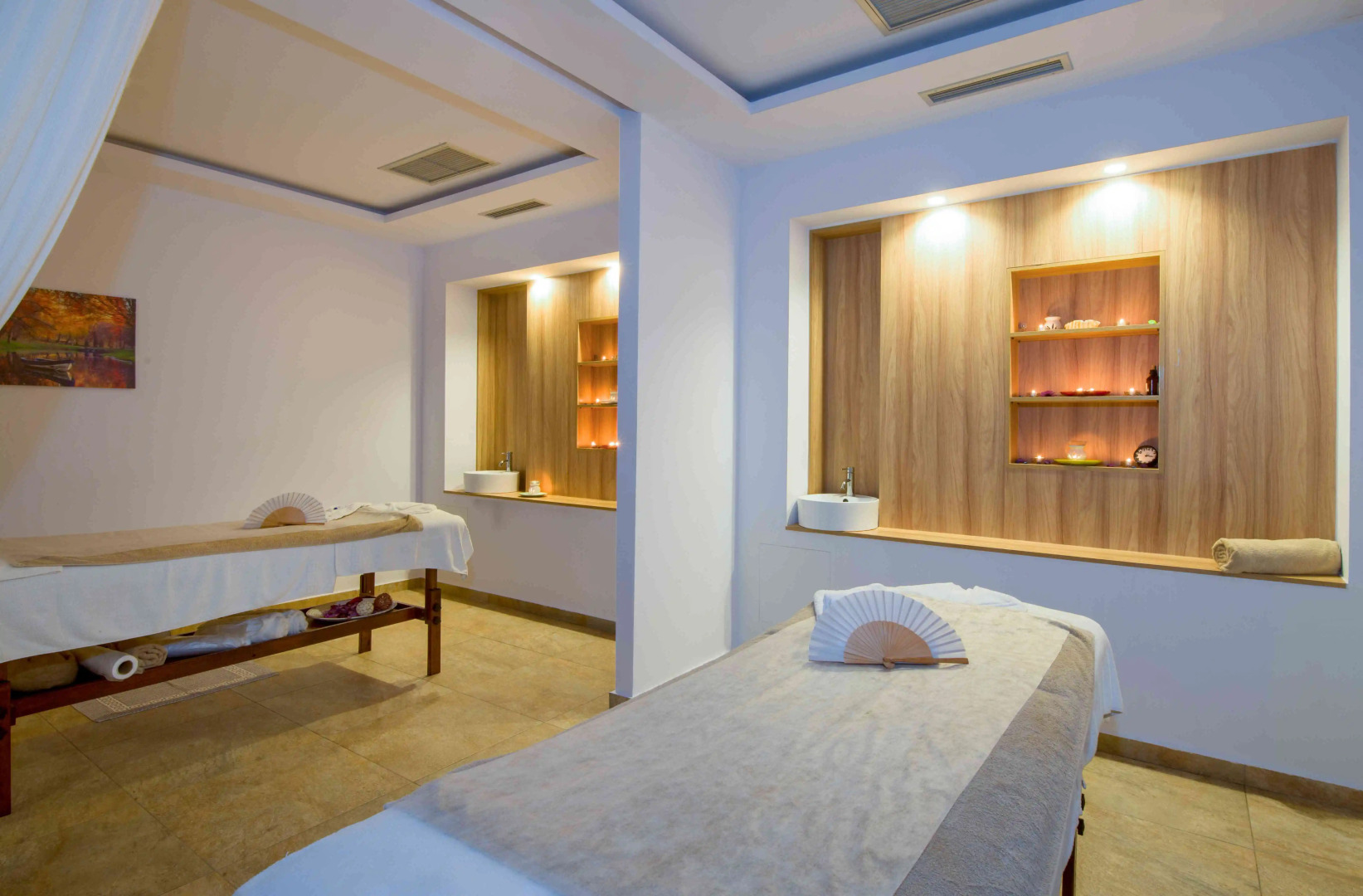 Kiani Beach Resort Family