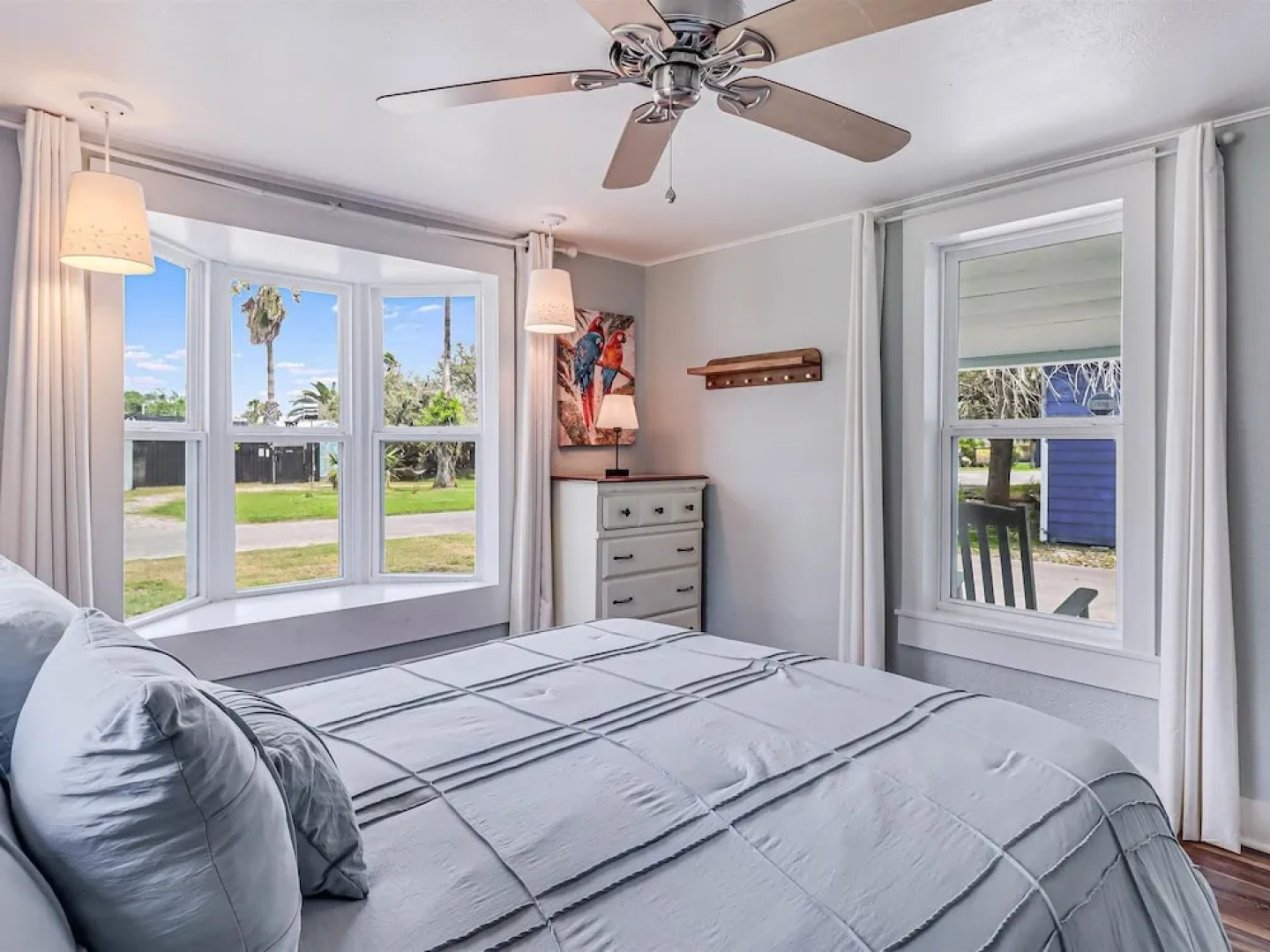 Bahia Oz Rp105 3 Bedroom Home by RedAwning