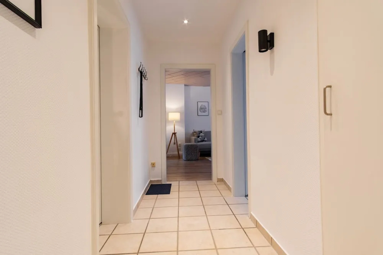Stylisches Apartment mit Balkon