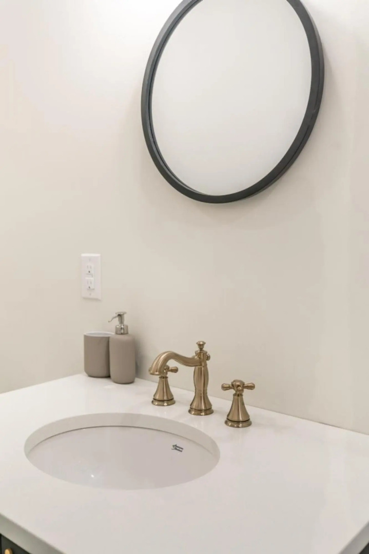 Heritage Rideau 1Br Apartment Free Parking