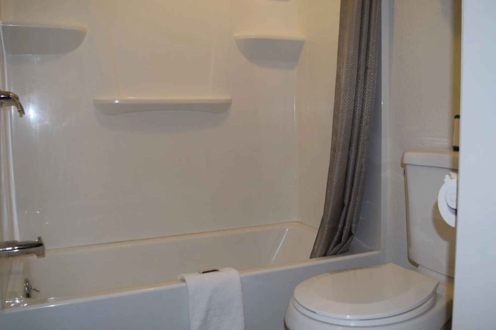 Little Suites Provo Extended Stay