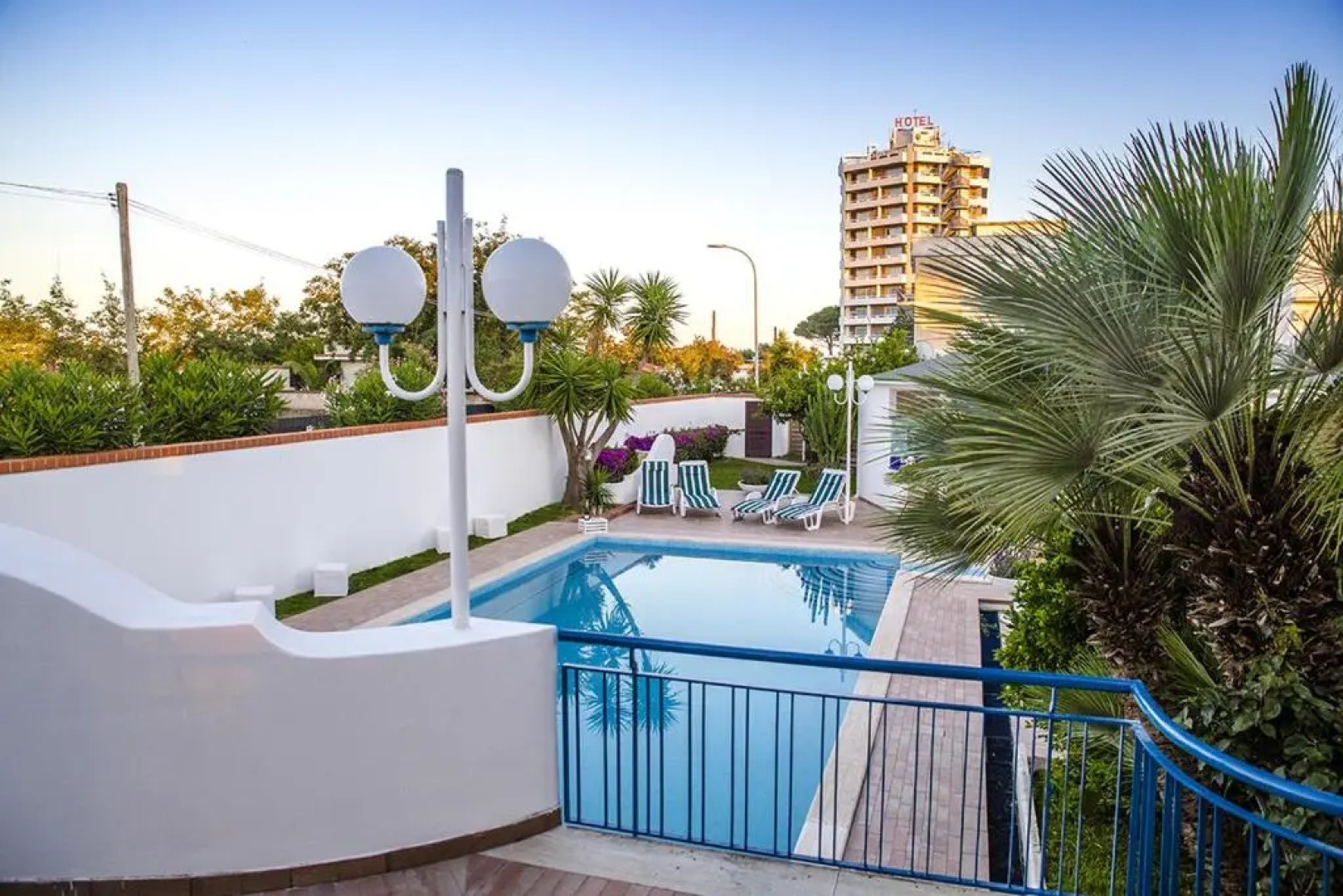 Villa Tiziano Bed  Breakfast