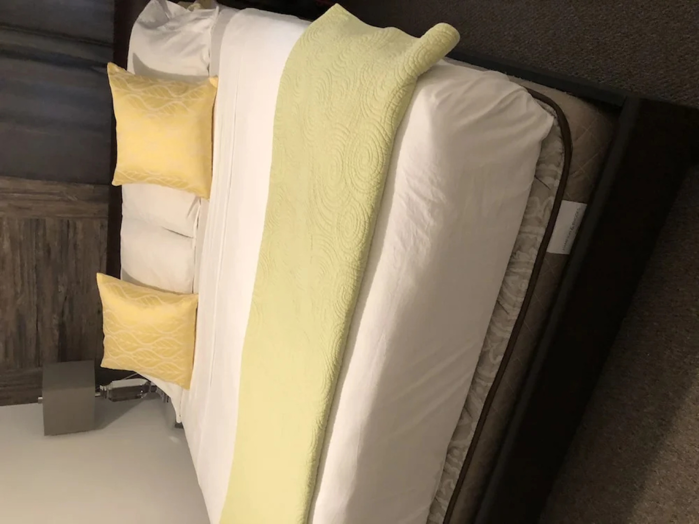 Brushwood House by Smith Point Beach