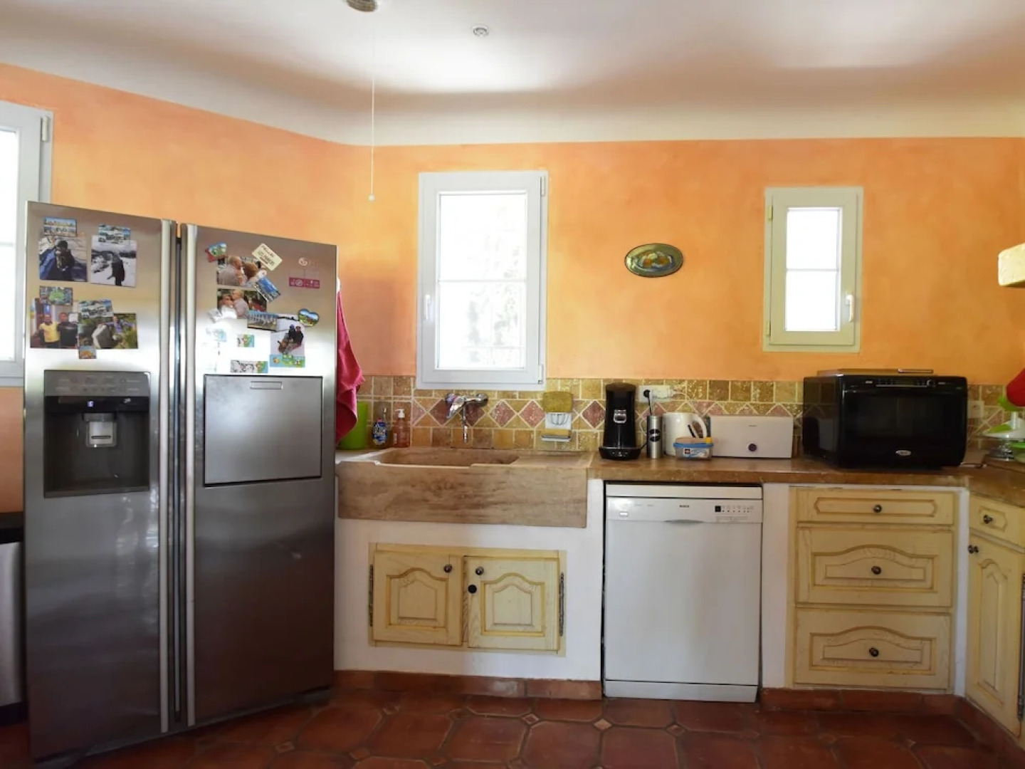 Stunning Villa Near Regusse With Private Swimming Pool